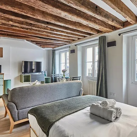 Residence Center Of Paris By Studio Prestige-3